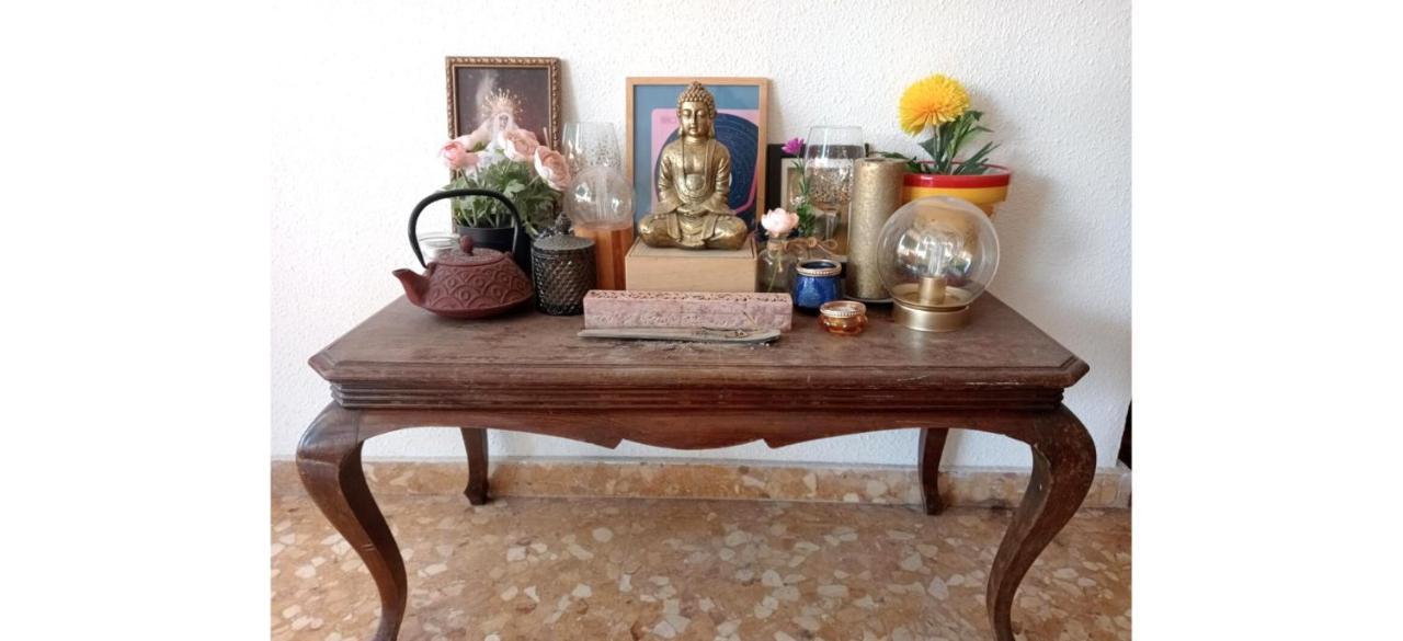 City Center Homestay Valencia Bagian luar foto