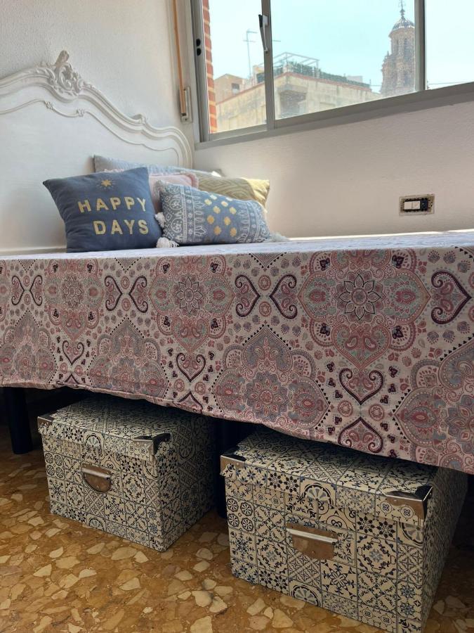 City Center Homestay Valencia Bagian luar foto
