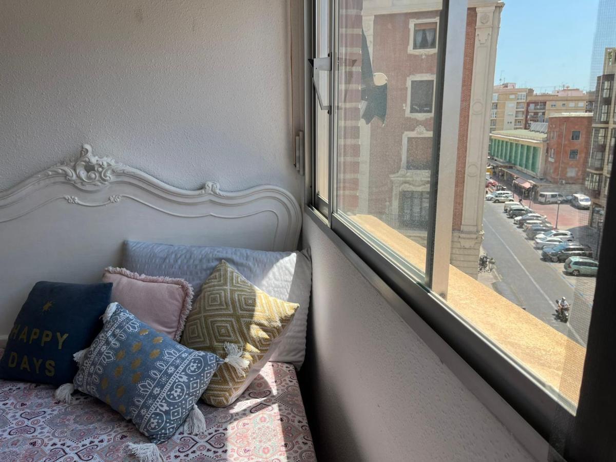 City Center Homestay Valencia Bagian luar foto
